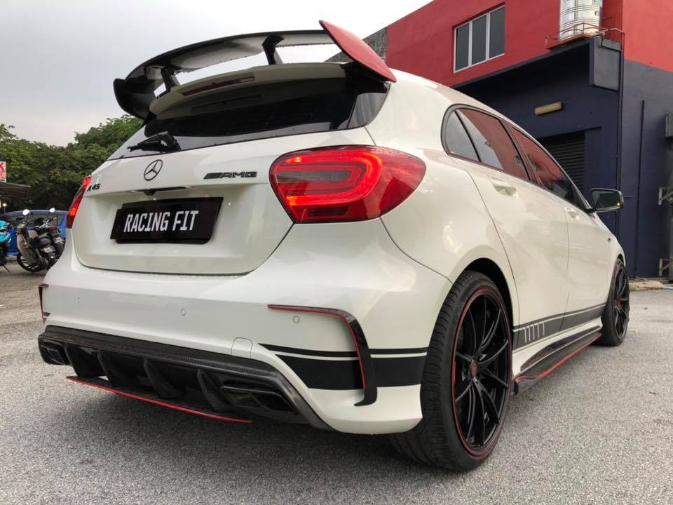 W176 A45 Facelift AMG A45 FL Bodykit